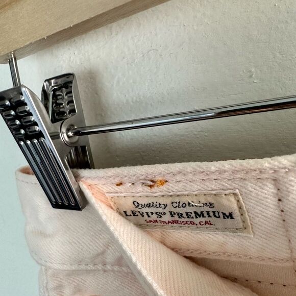 Levi’s Wedgie Women’s 27 Straight Premium Tie Dye Jeans NWT - Picture 4 of 6